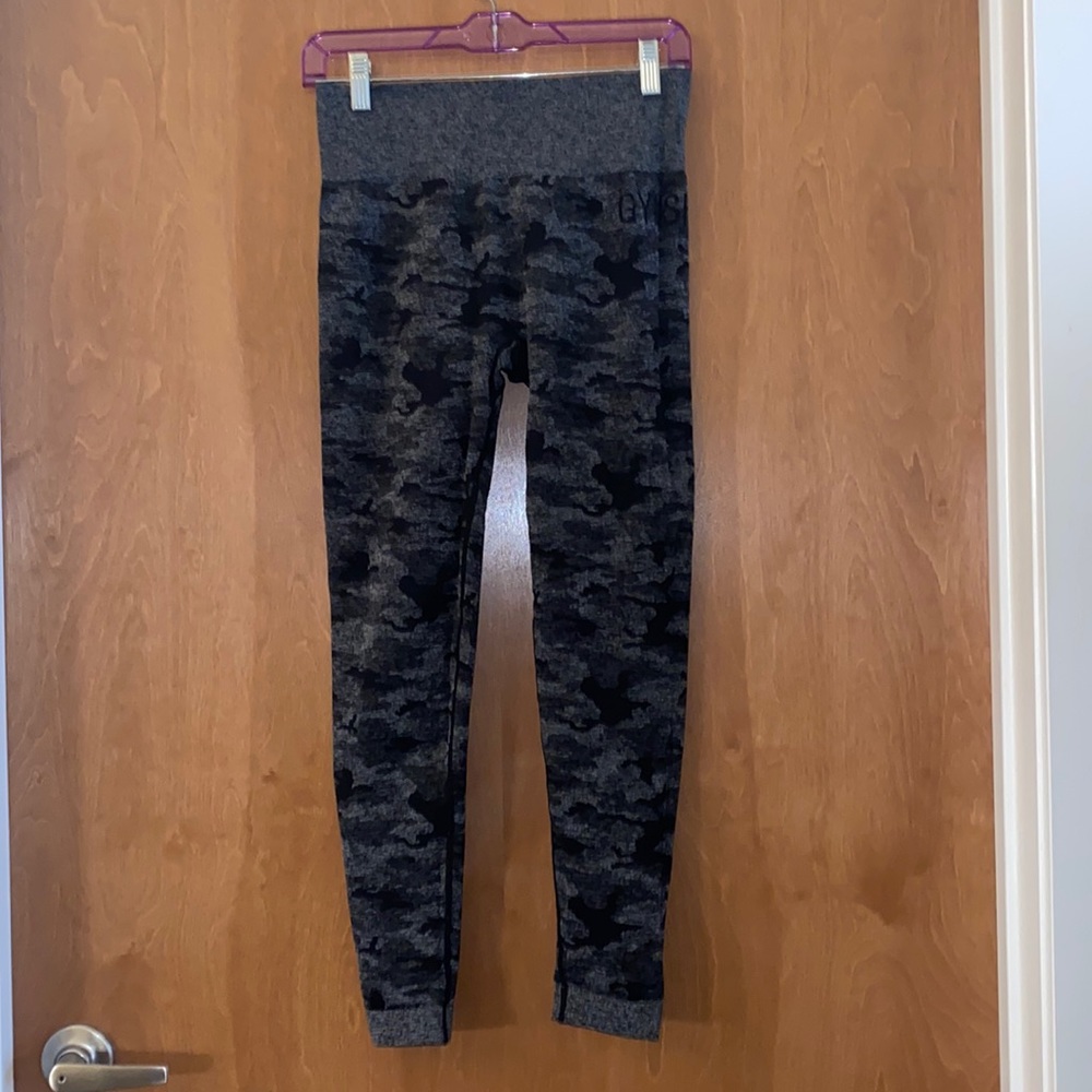 GYMSHARK Camo Leggings